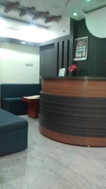 Central Afia Residency-Only For Indians Chennai Luaran gambar