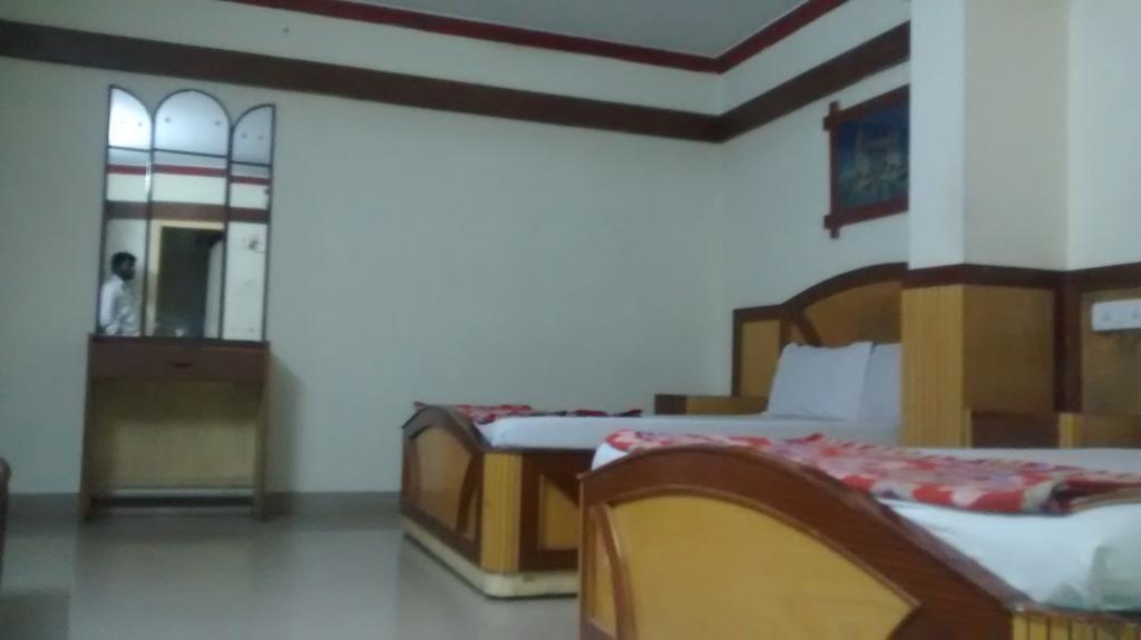 Central Afia Residency-Only For Indians Chennai Luaran gambar