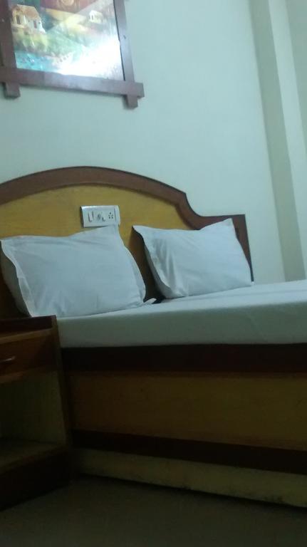 Central Afia Residency-Only For Indians Chennai Luaran gambar